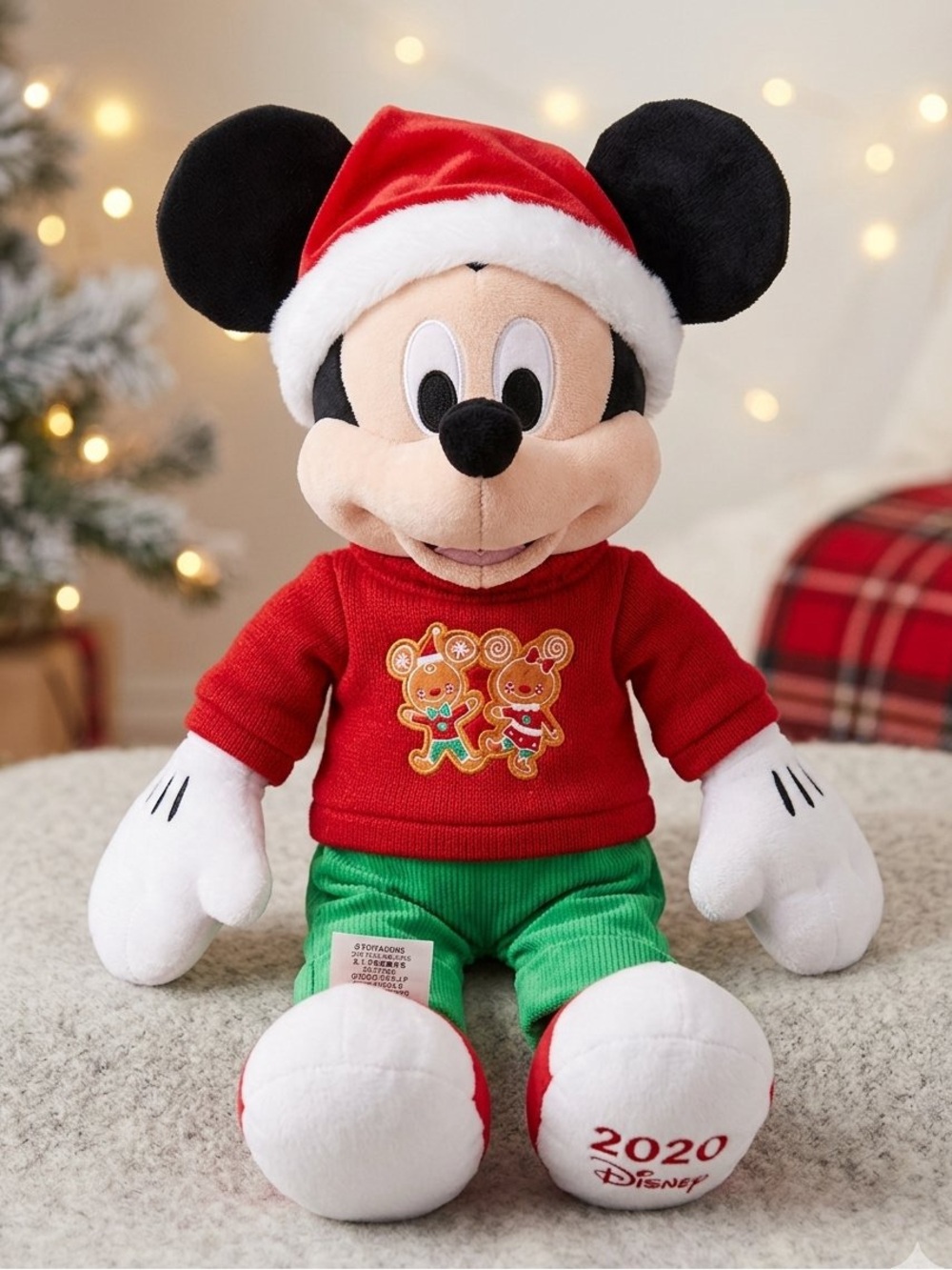 Disney Store 2020 Holiday Cheer Mickey Mouse Medium 17" Christmas Plush